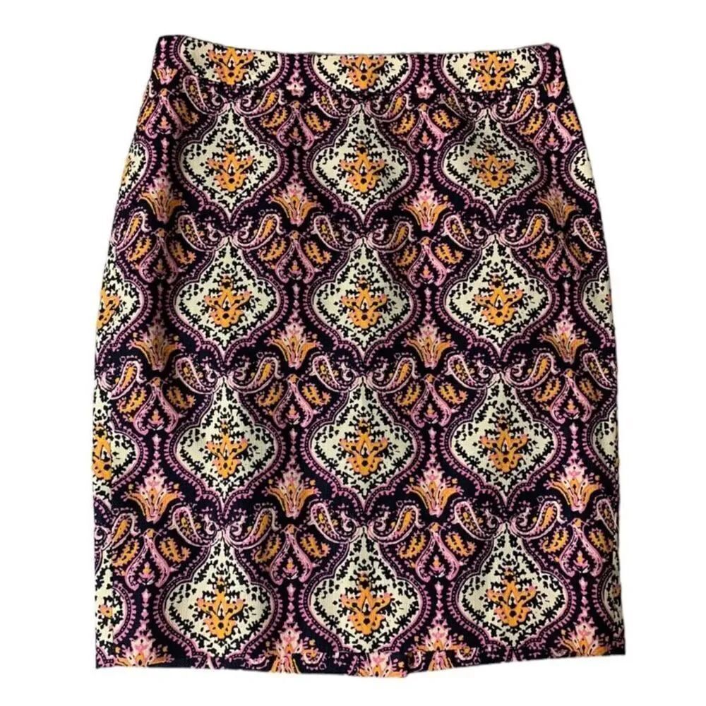 J. Crew Womens PencilβSkirt size 4 Pink Navy Paisley Knee Length